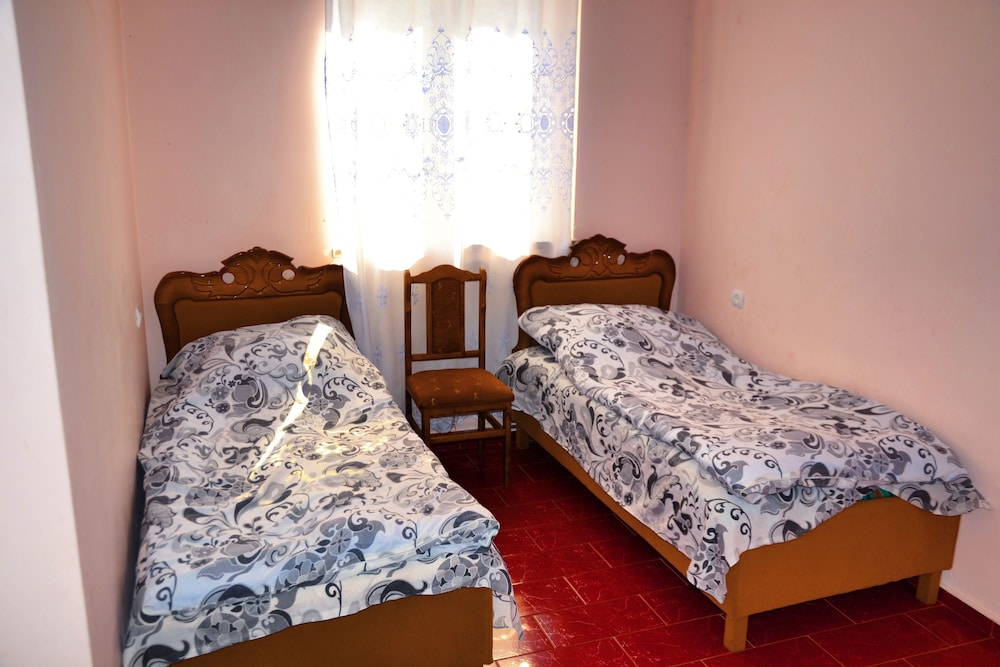 Comfort Quadruple Room, 2 Bedrooms, Balcony, Lake View photo 3