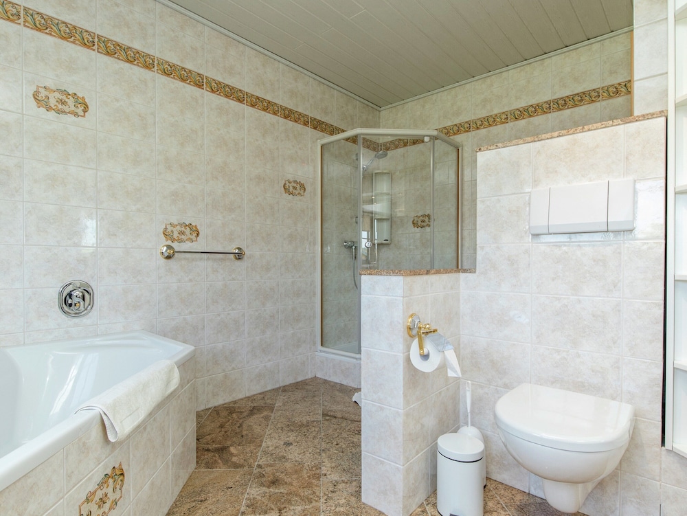 House photo 2