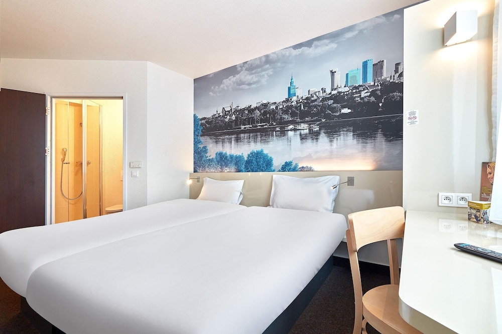 Standard Twin Room, 2 Twin Beds - Photo 8