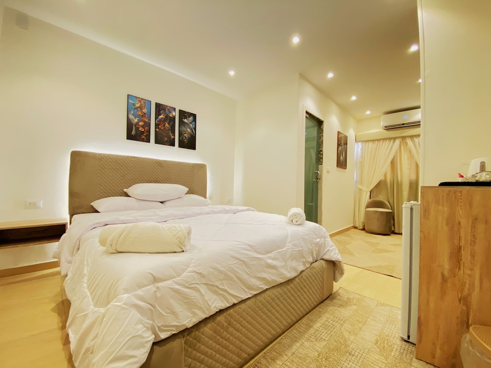 Panoramic Double Room, 1 Bedroom, Mountain View