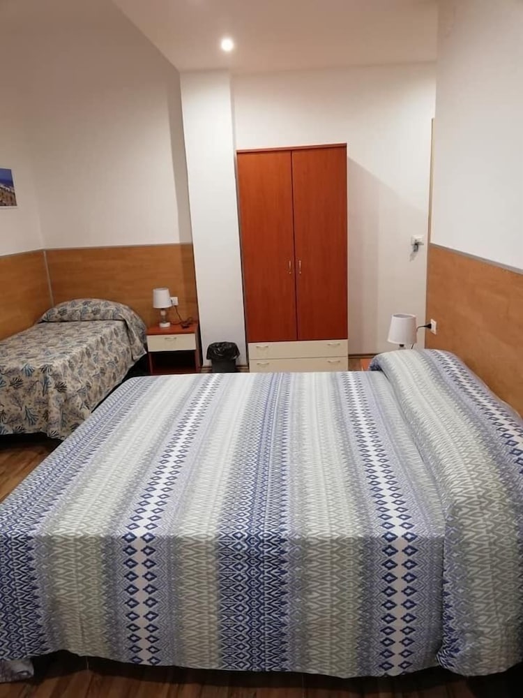 Standard Triple Room photo 1