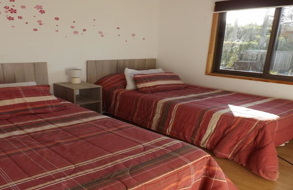 Family House, 3 Bedrooms, 2 Bathrooms photo 2