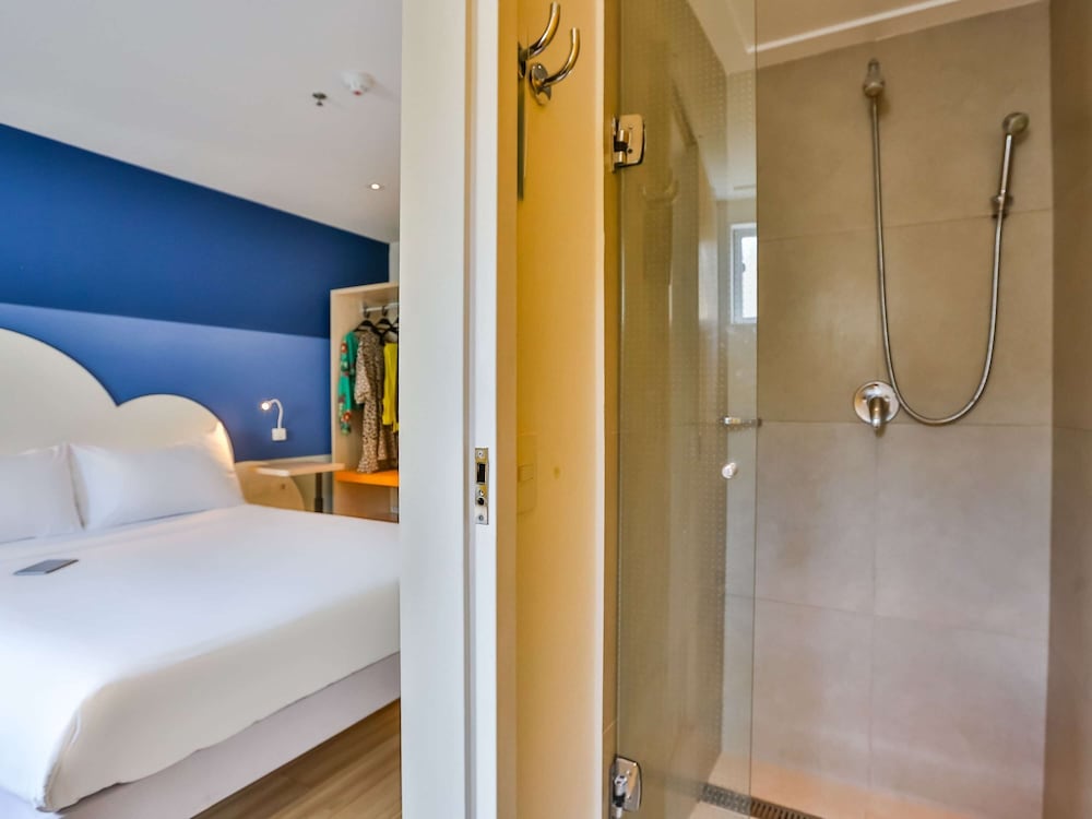 Standard Room, 1 Double Bed photo 2