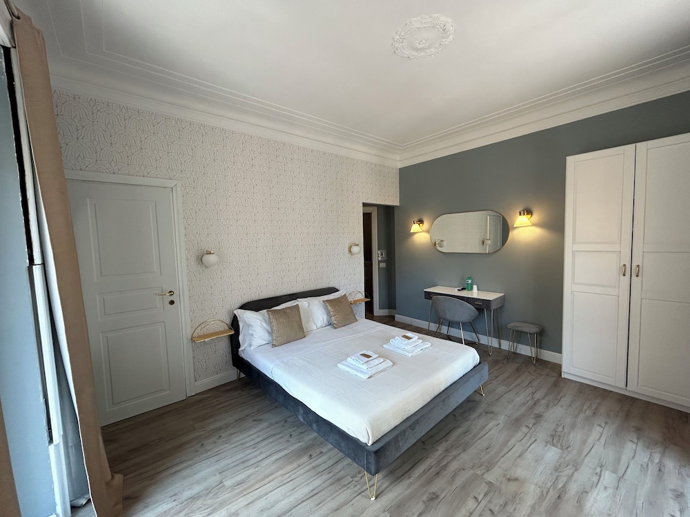 Superior Triple Room photo 3