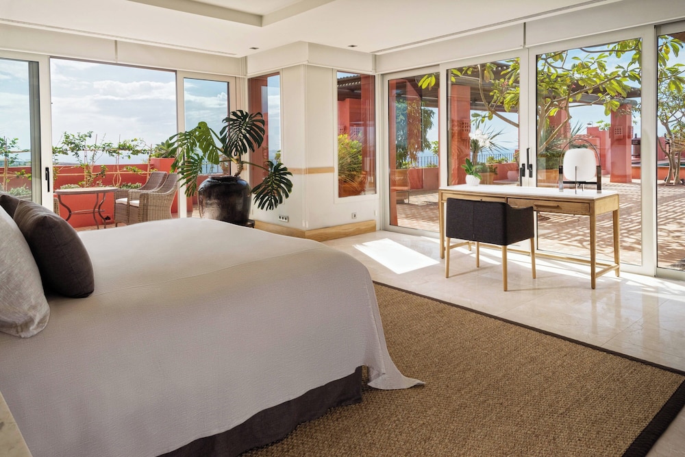 Suite, 2 Bedrooms