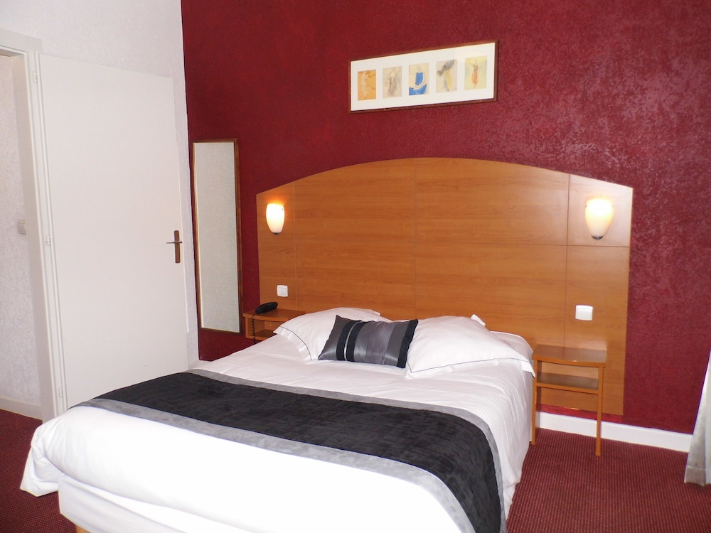 Standard Double Room photo 2