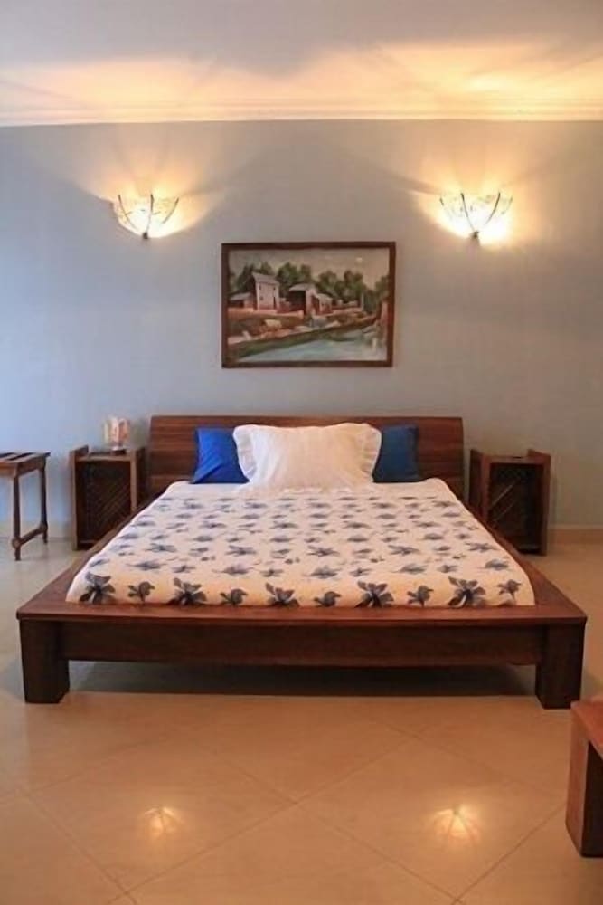 Family Twin Room, 2 Queen Beds photo 3