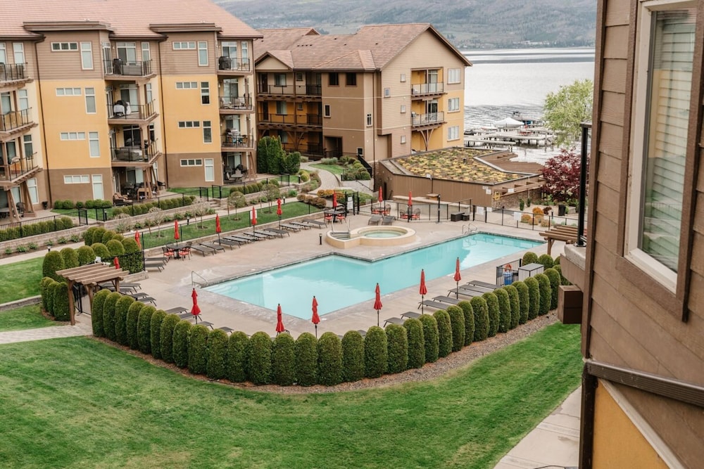 Lakefront Beachfront top Floor Condo w Pool, Billede 26