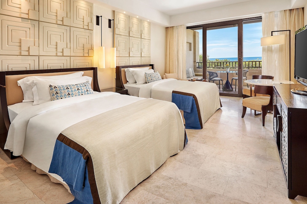 Premium Deluxe Room, 2 Twin Beds, Non Smoking, Sea View (Balcony)