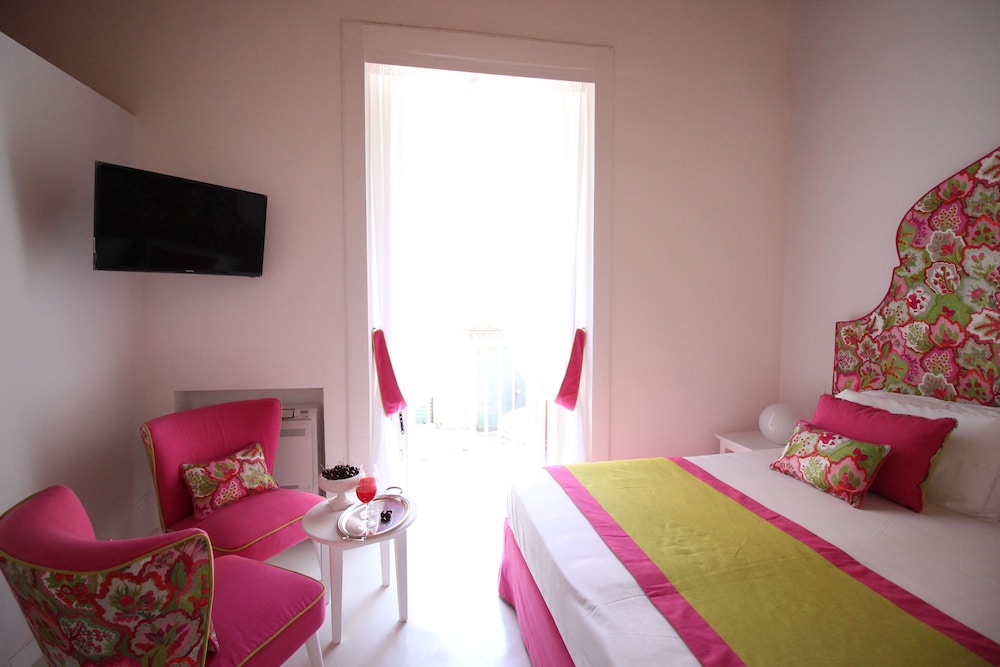 Junior Suite, Balcony, City View photo 1