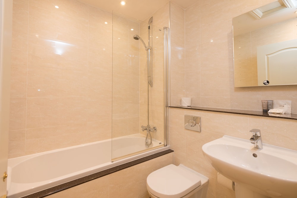 Double or Twin Room photo 3