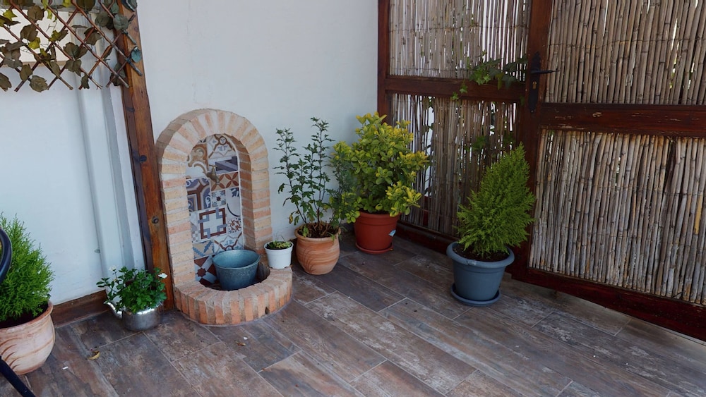 Standard Apartment, 1 Bedroom, Terrace photo 2