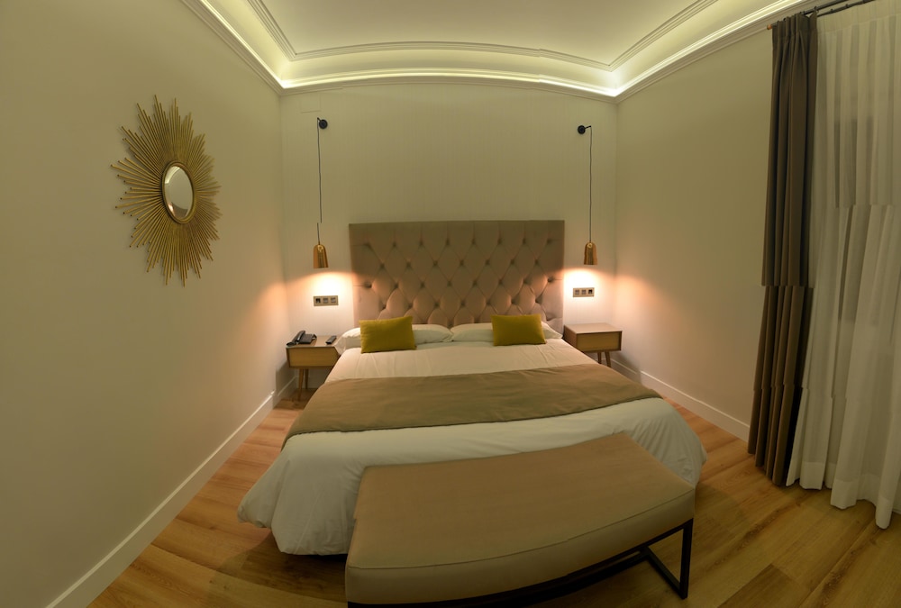 Habitación Básica, 1 cama doble o 2 camas individuales