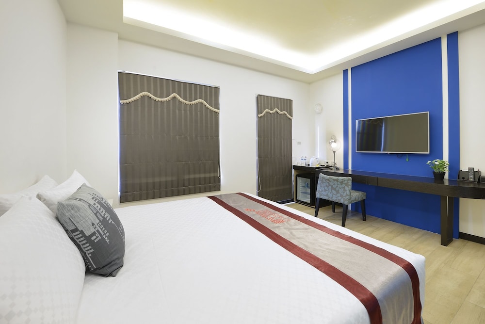Standard Double Room, Ensuite photo 3