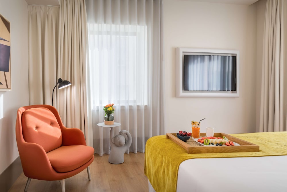 Triple Junior Suite