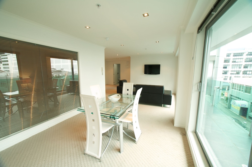 Two Bedroom Apartment - Photo 5