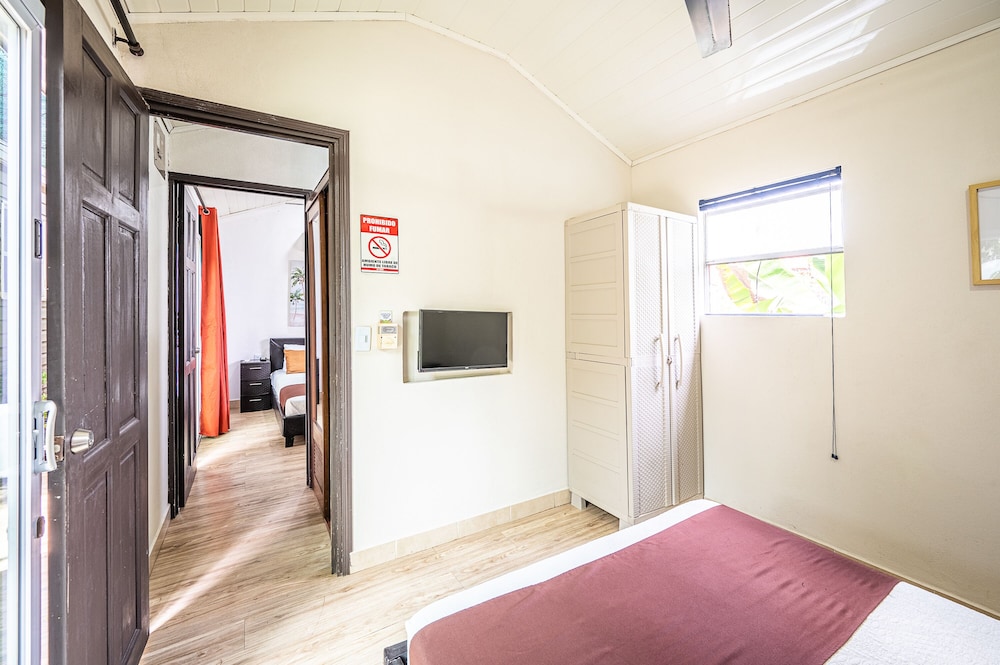 Double Room, 2 Double Beds