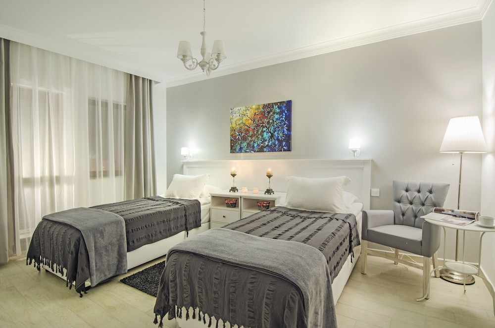 Comfort Apartment - Photo 13