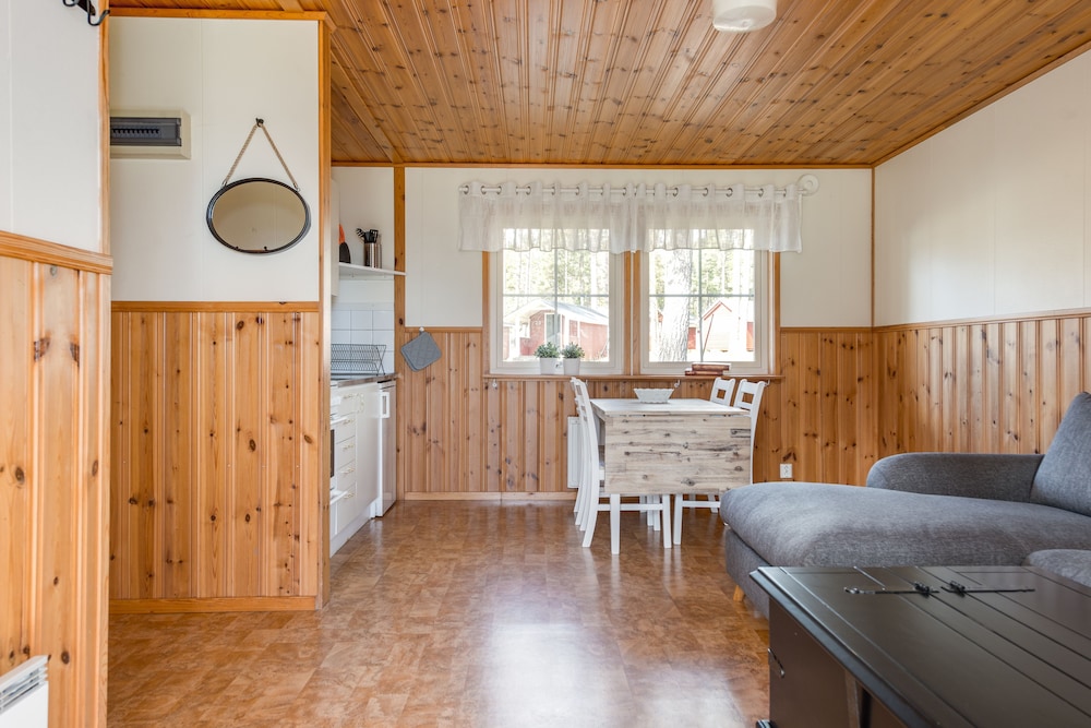 Cottage, 1 Bedroom (4 beds) photo 3