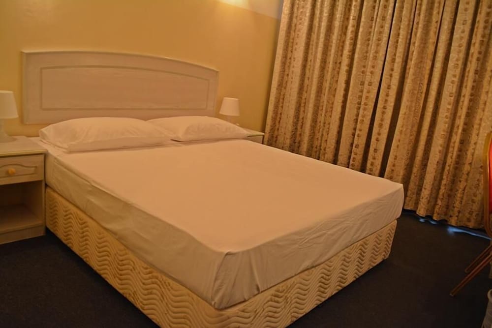 Standard Double Room photo 3