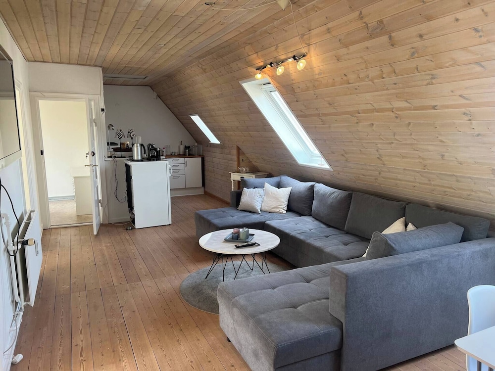 Apartment, 3 Bedrooms, City View