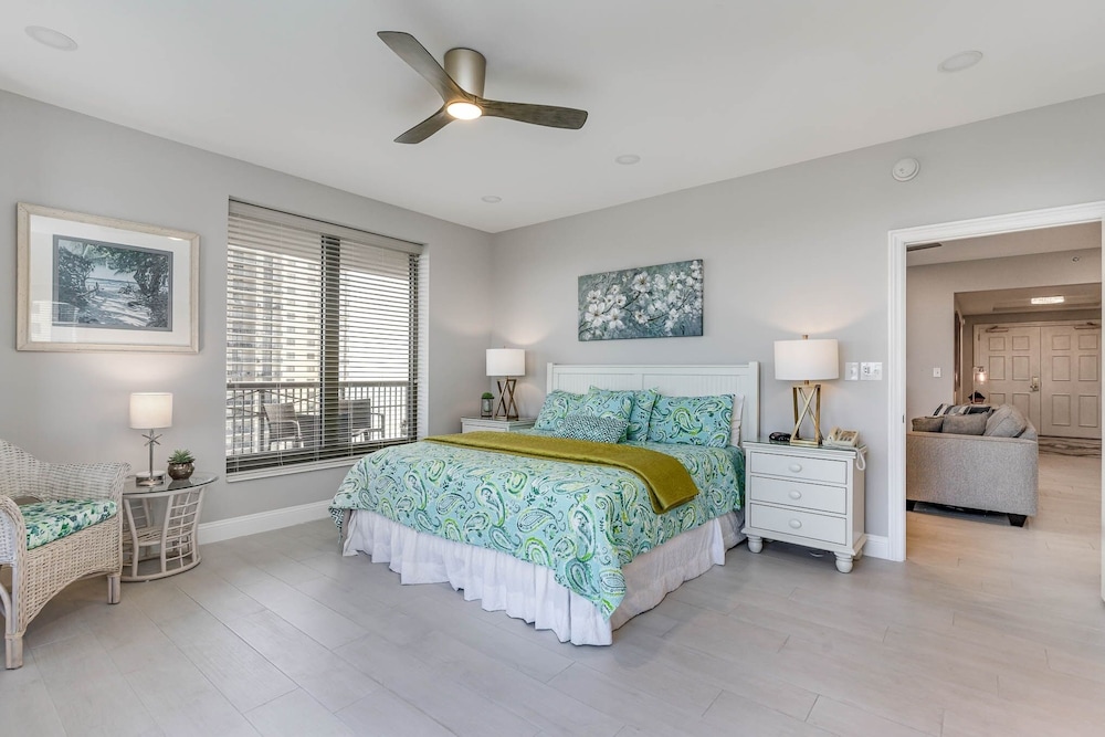 Condo, 3 Bedrooms
