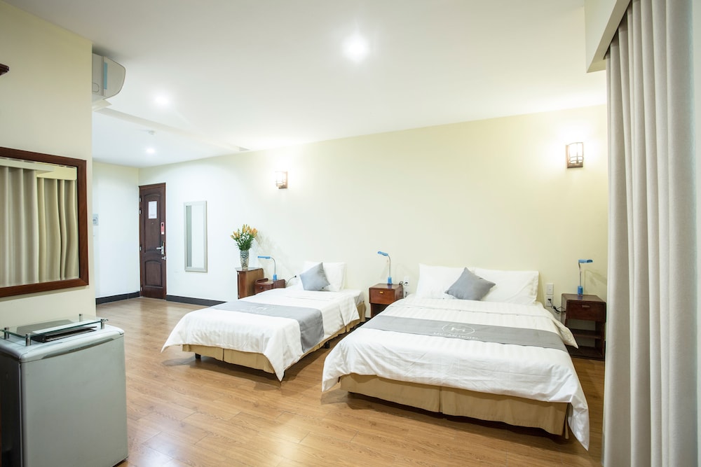 Family Triple Room, 1 Bedroom, Non Smoking, City View