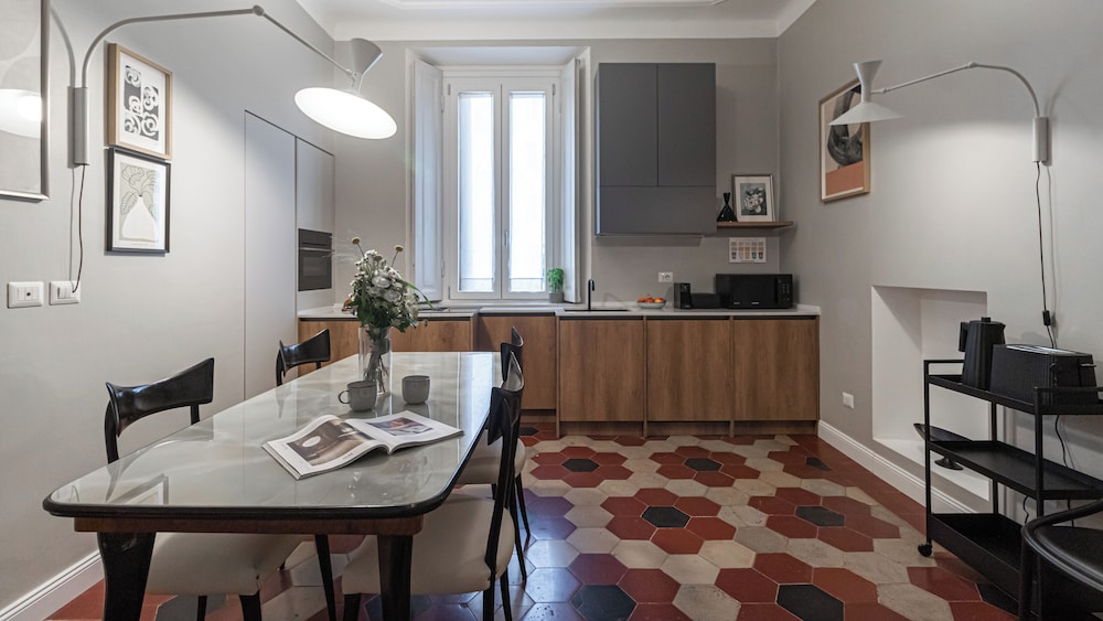 Apartment (1 Bedroom)