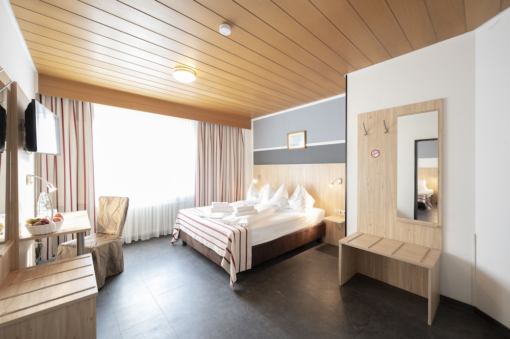 Triple Room photo 2