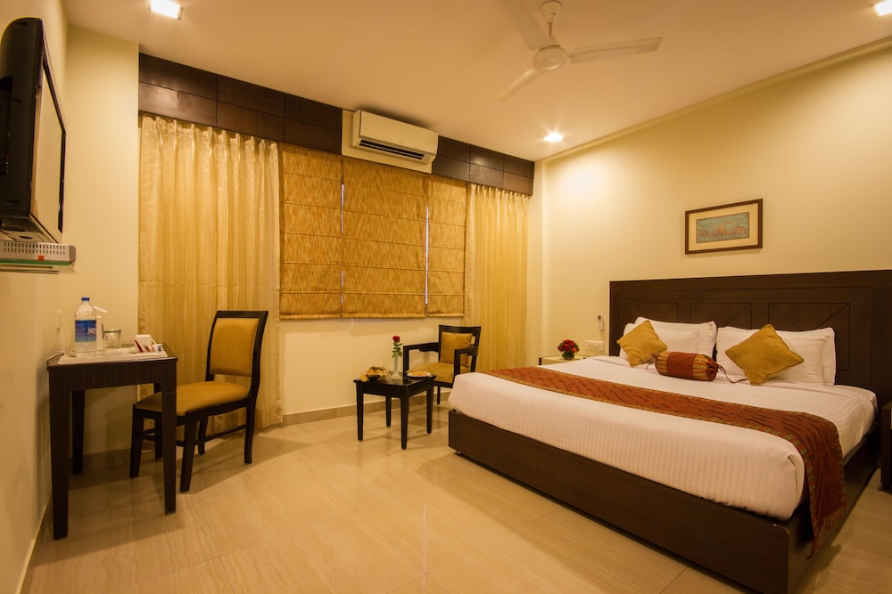 Deluxe Premium Room - Photo 6