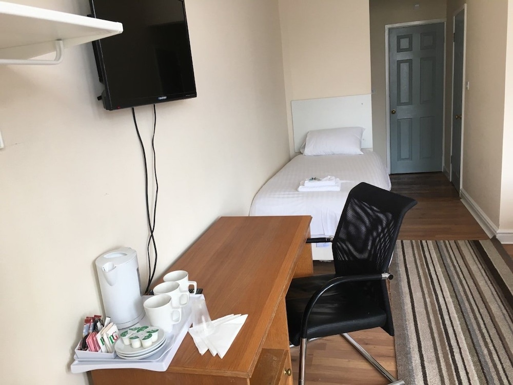 Basic Single Room