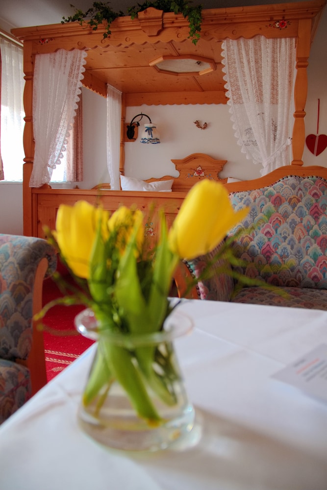 Deluxe Double Room, 1 Queen Bed - Photo 4