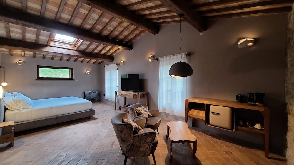 Suite, Vineyard View, Tower