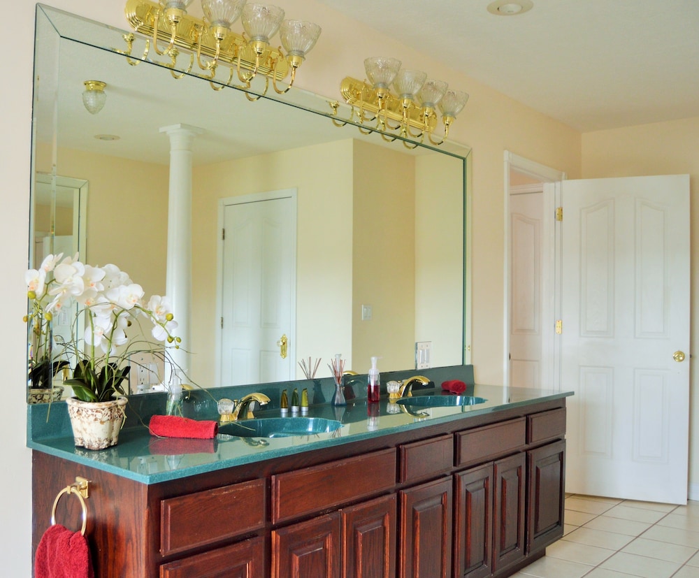 Carroll Suite photo 2