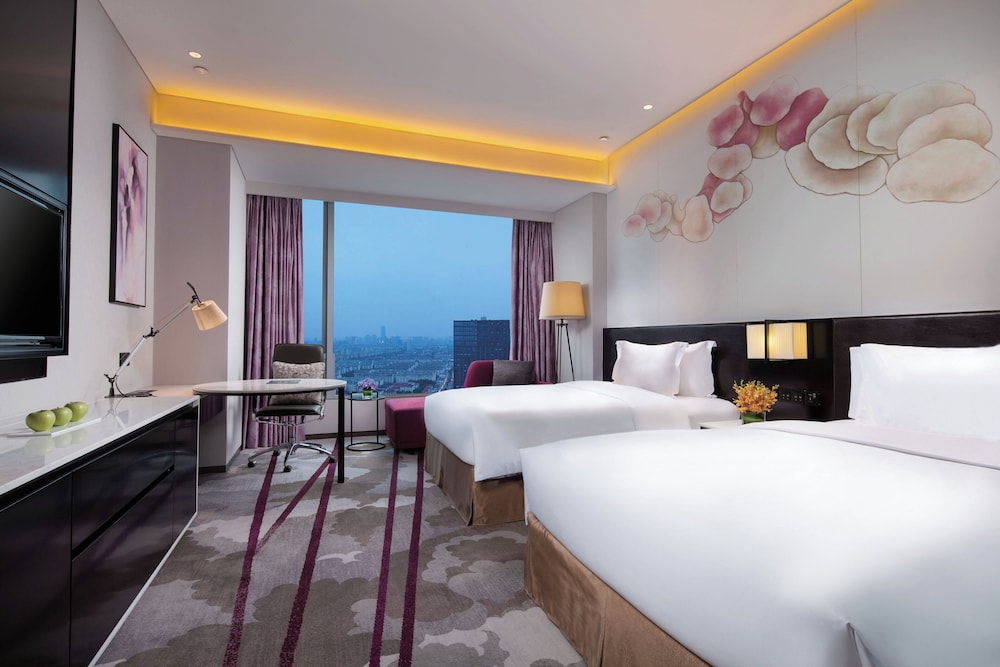 Standard Room, 2 Twin Beds, Club Lounge Access, City View (Lounge Access) photo 3