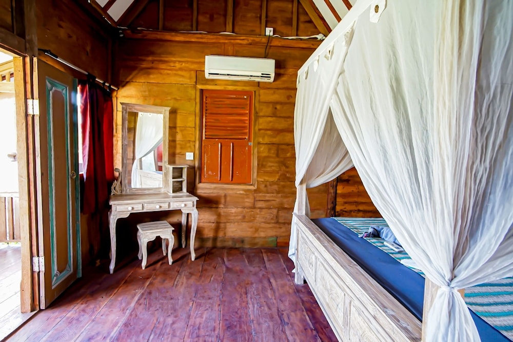 Standard Deluxe Room - Photo 3