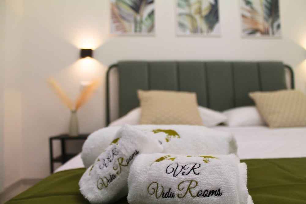 Double Room, 1 King Bed, Balcony, City View