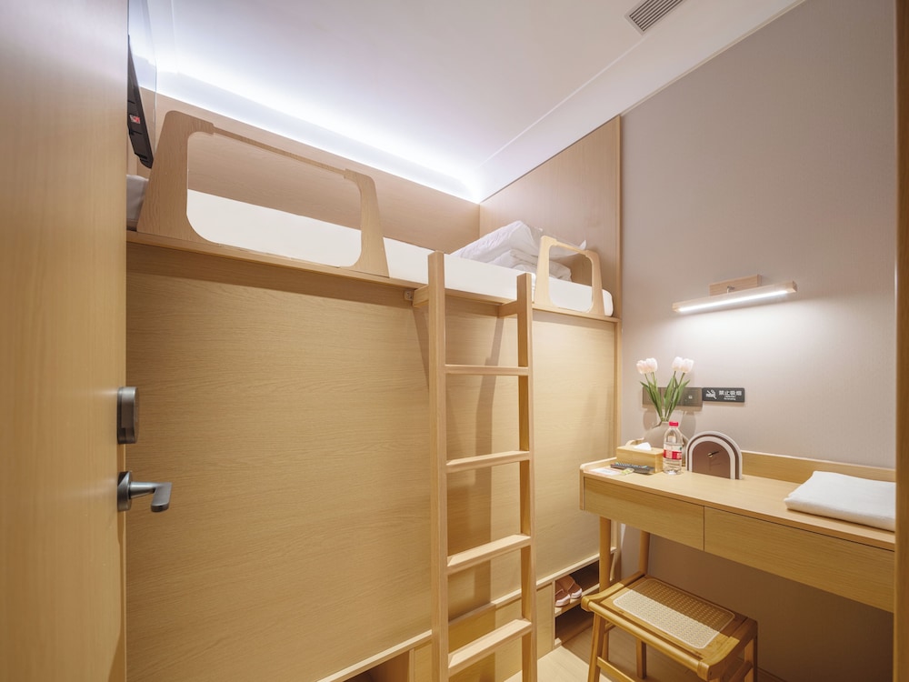 Basic Single Room