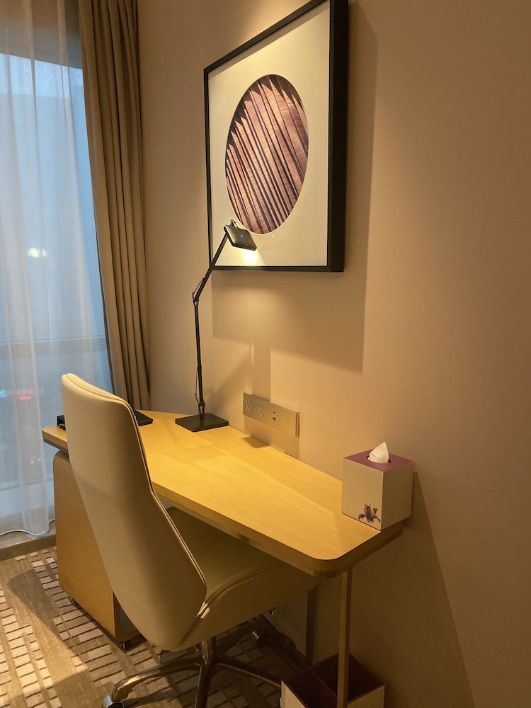 Standard Twin Room - Photo 3