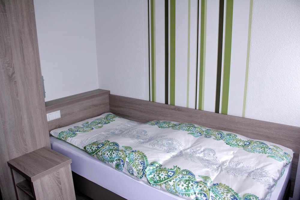 Double Room, Non Smoking, Garden View photo 2