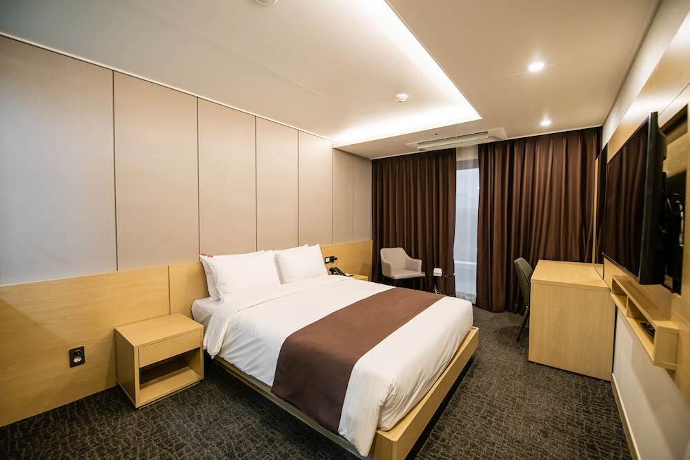 Standard Double Room - Photo 1