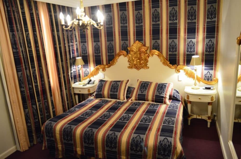 Deluxe Room, 2 Twin Beds - Photo 3
