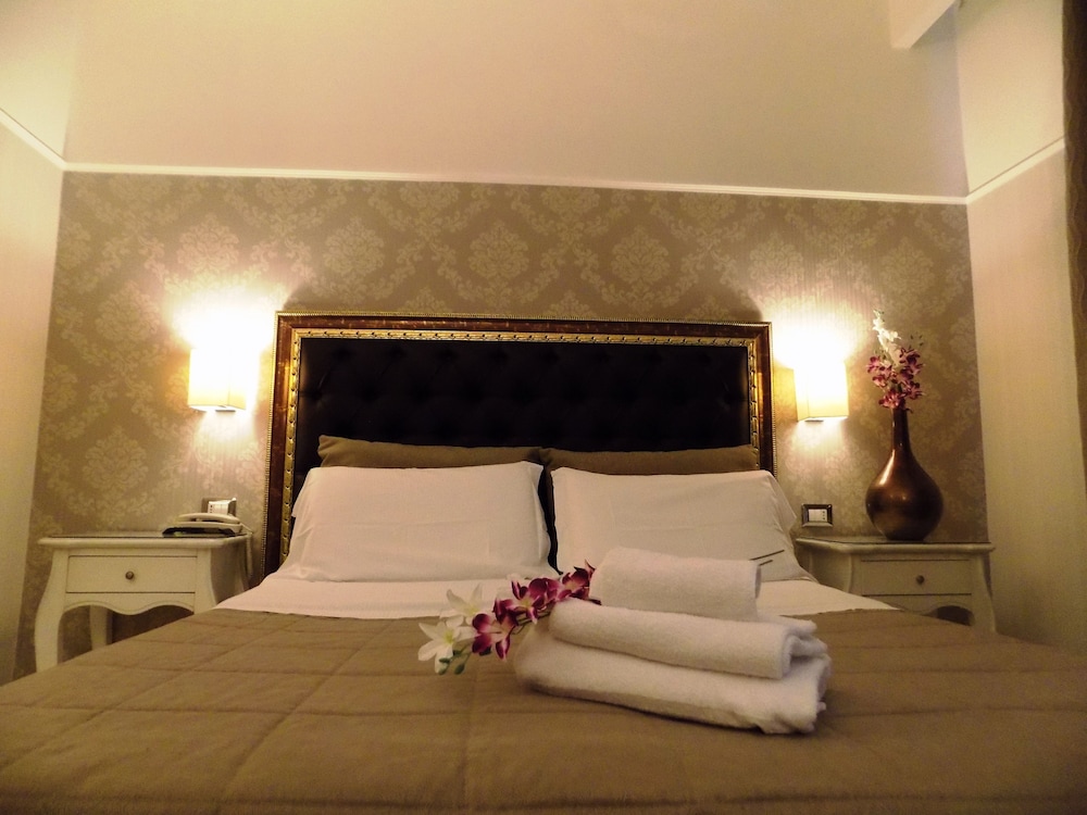 Superior Double Room - Photo 1