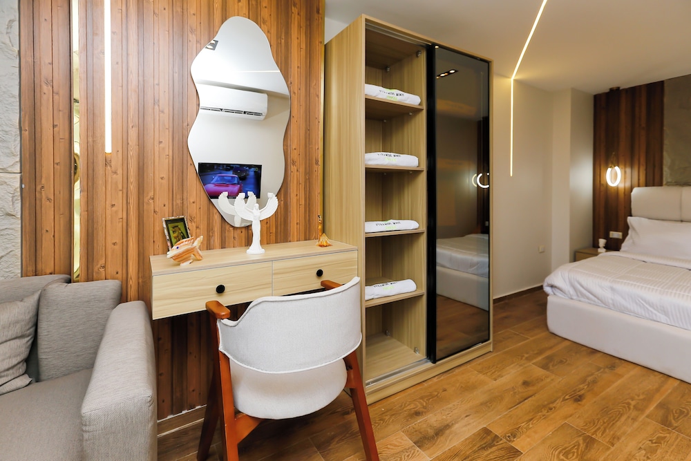 Deluxe Double Room, Mountain View photo 2