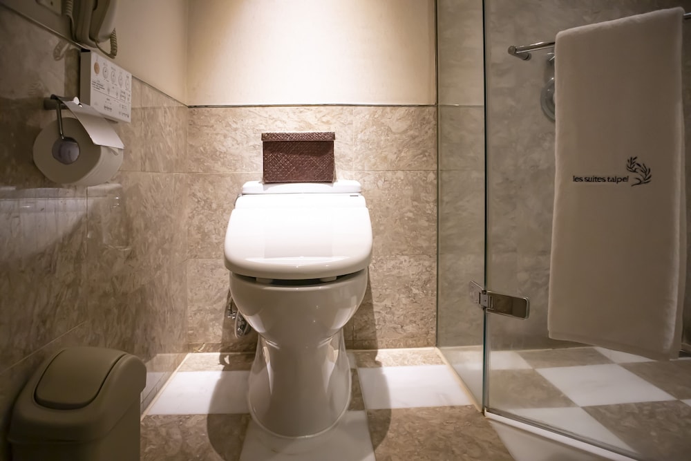 Classic Suite (Washlet equipped) thumbnail 6