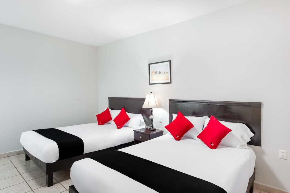 Standard Room, 2 Double Beds photo 3