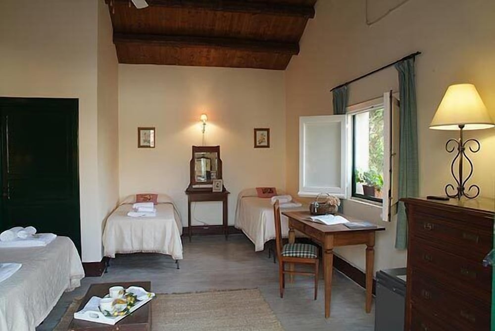 Standard Triple Room, Multiple Beds, Ground Floor photo 2