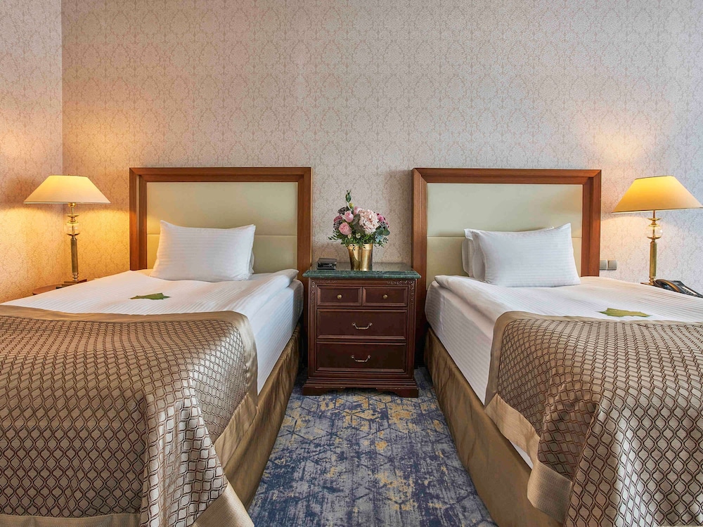 Deluxe Twin Room, 2 Twin Beds - Photo 1