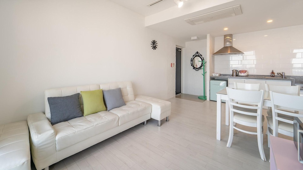Basic Room, 1 Bedroom (401(Ocean view)) - Photo 5
