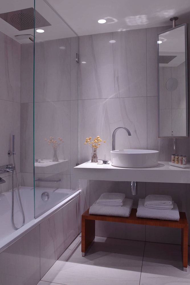 Chambre, 1 grand lit, non-fumeurs, vue ville